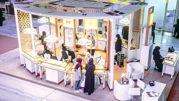 http://www.sharjah.gov.ae:8081//Documents/News/d1b08902-006d-47f5-a783-75ac3ef2e3b1.jpg